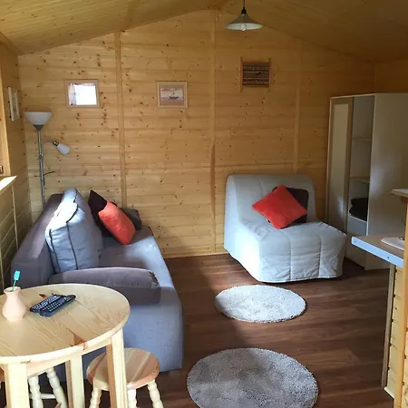 Domek Деревянный коттедж Свиноуйсьце